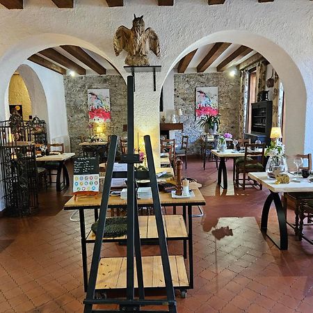 Logis Hostellerie Du Grand Duc Hotel Restaurant Gincla Eksteriør billede