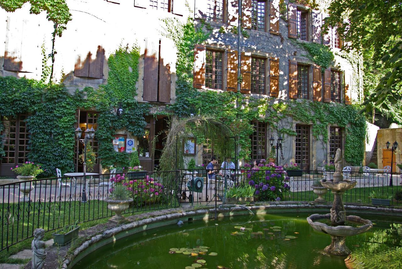 Logis Hostellerie Du Grand Duc Hotel Restaurant Gincla Eksteriør billede